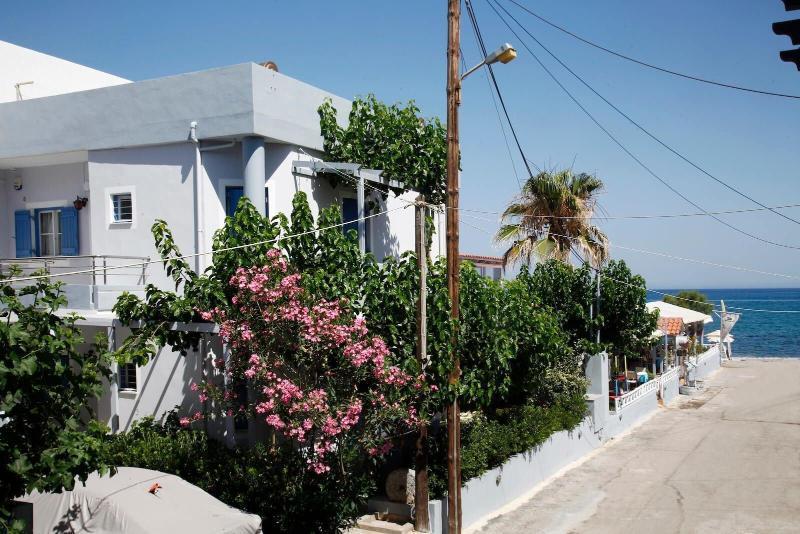 Studios Vasilis Agia Marina Exterior foto