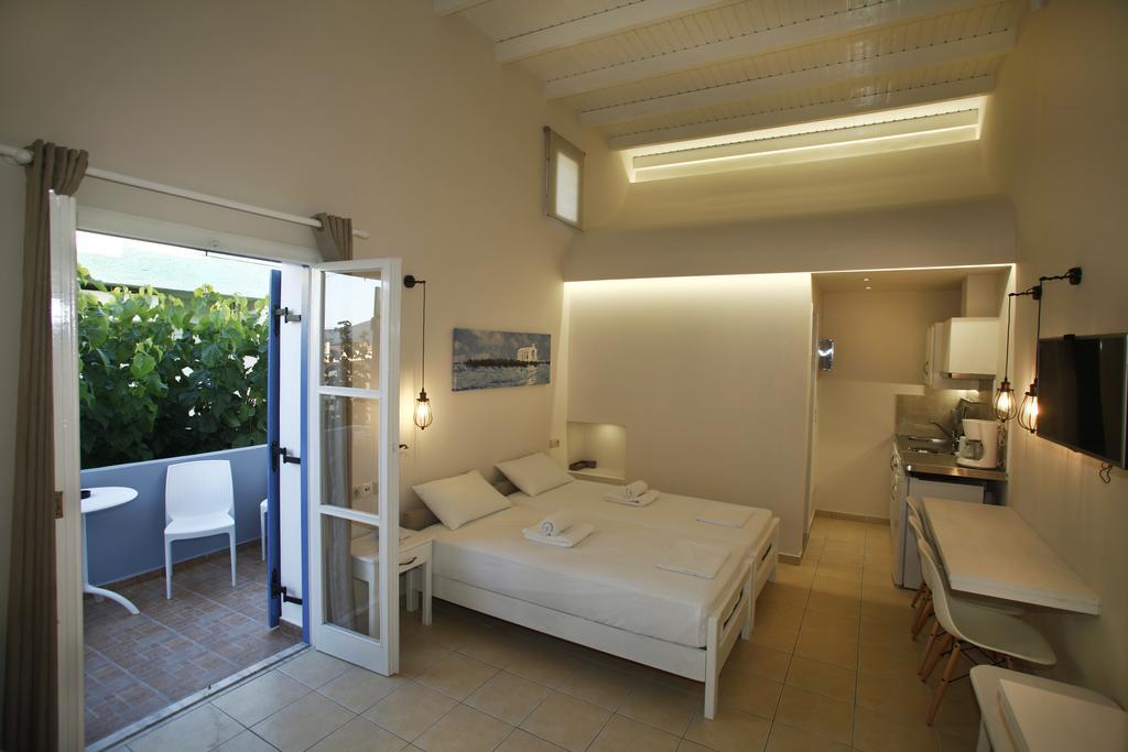 Studios Vasilis Agia Marina Exterior foto
