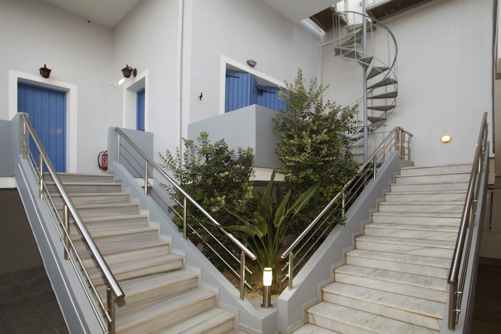 Studios Vasilis Agia Marina Exterior foto